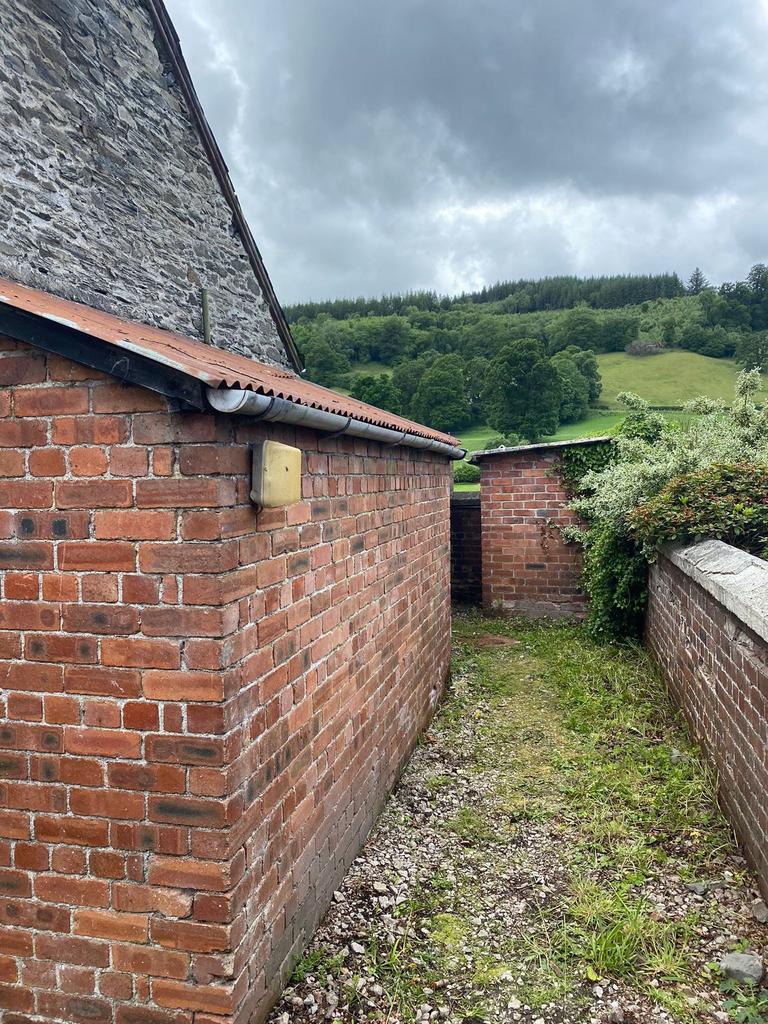 Chapel, Llandderfel, Bala, Gwynedd... Land £115,000