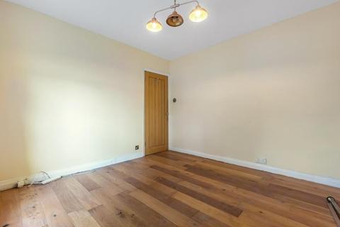 110 Broadgate Walk, Horsforth, Leeds, LS18 4EZ