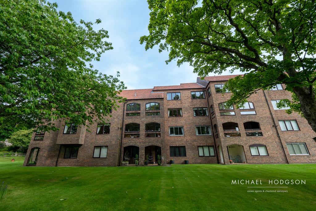 Whitburn Hall, Whitburn, Sunderland 2 bed apartment £295,000
