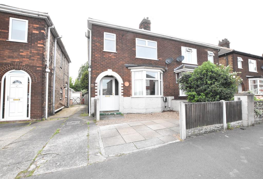 Kenilworth Road, Scunthorpe, Lincolnshire 3 bed semidetached house £