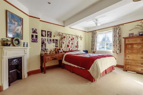 Honeyside Ashfield Road, Midhurst, GU29 9JX