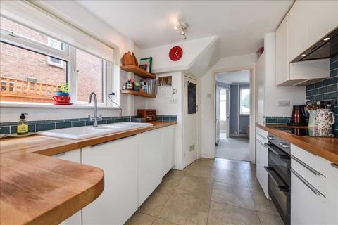 43 Barnbrook Road, Sarisbury Green, Southampton, SO31 7BQ