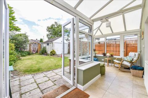 43 Barnbrook Road, Sarisbury Green, Southampton, SO31 7BQ