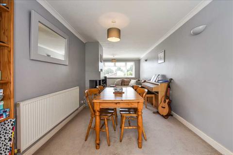 43 Barnbrook Road, Sarisbury Green, Southampton, SO31 7BQ