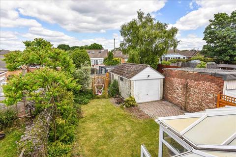43 Barnbrook Road, Sarisbury Green, Southampton, SO31 7BQ