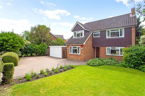 1 Alderside Walk, Englefield Green, Egham, TW20 0LX