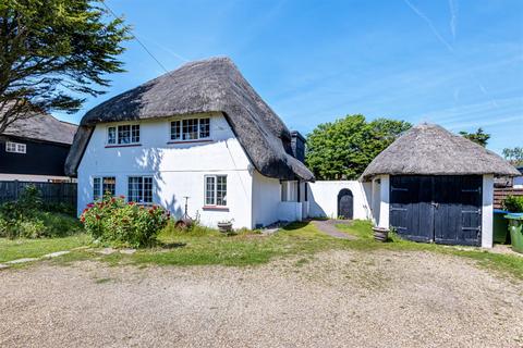3 bedroom detached house for sale - Old Point, Middleton On Sea, Bognor Regis, PO22