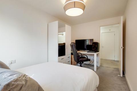 69 Wodeham Gardens, London, E1 5BN