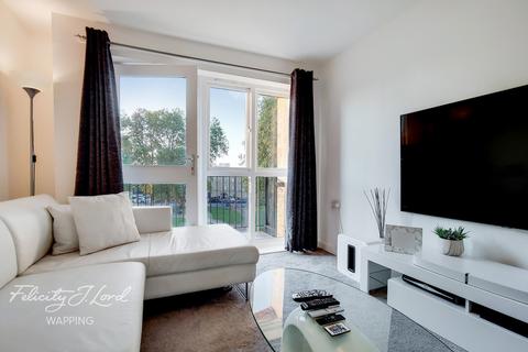 69 Wodeham Gardens, London, E1 5BN