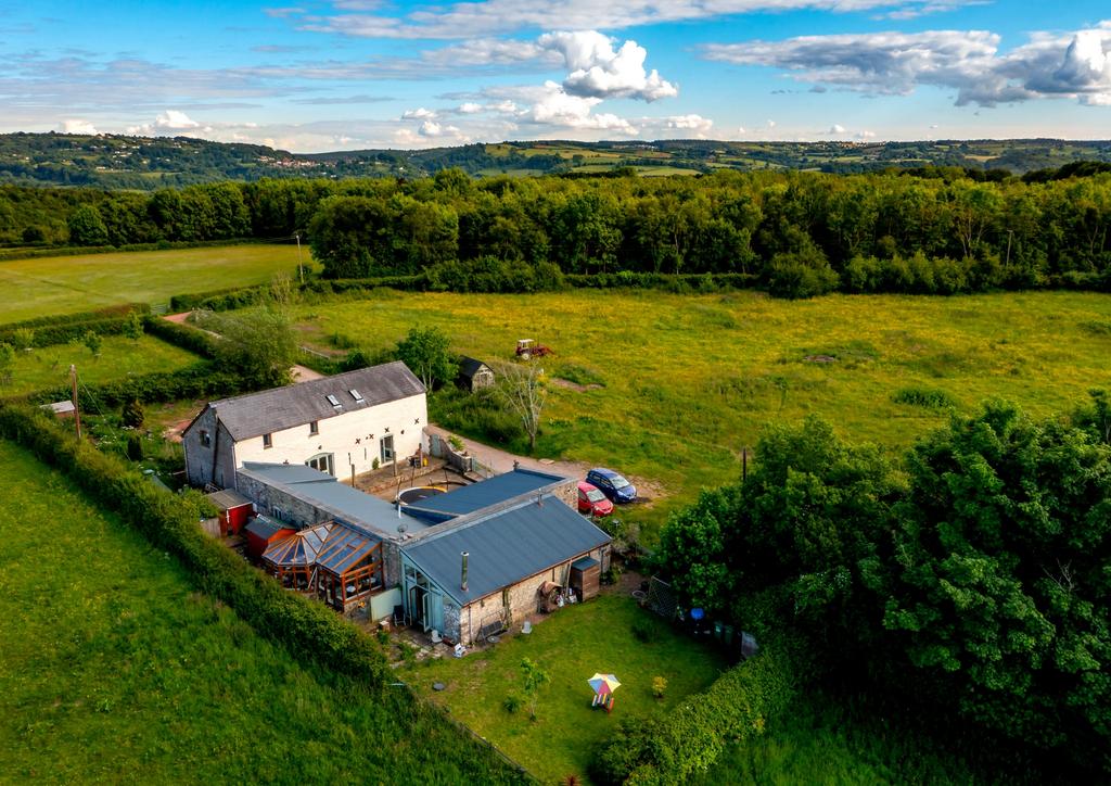 Windsong & Hawkwind Barn, Bulls Hill, HR9 4 bed barn conversion £900,000