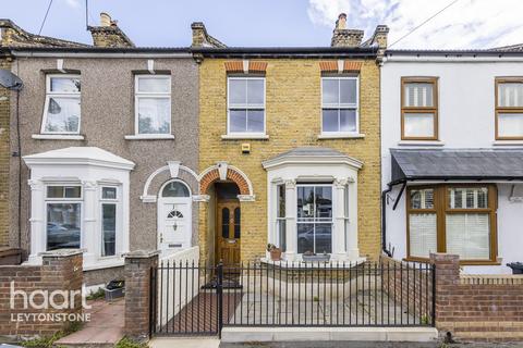 13 Kingsdown Road, London, E11 3LW