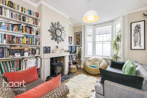 13 Kingsdown Road, London, E11 3LW