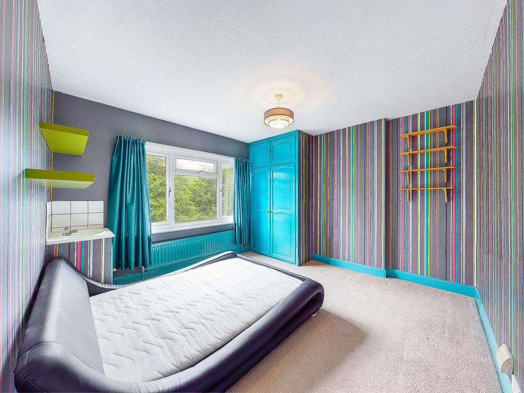 Bedroom 2 (Double)