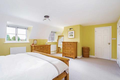 Beacon House Beacon Lane, Haresfield, Stonehouse, GL10 3ES