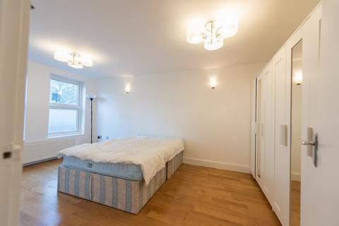 2 bedroom house to rent, Mulready Street, St Johns Wood, NW8