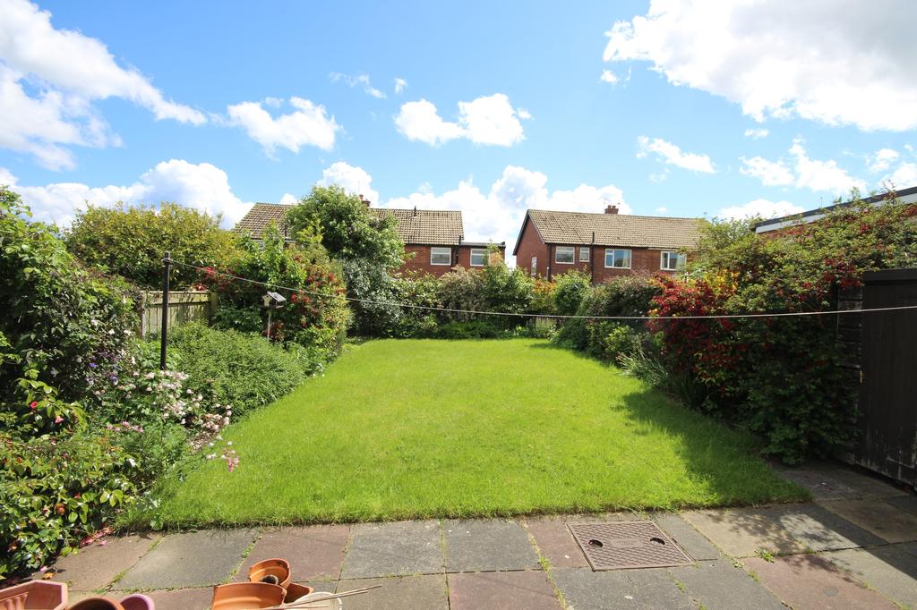 St Lucia Close, Whitley Bay, Tyne And... 2 bed semidetached bungalow £295,000