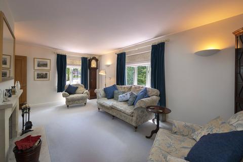 Hornbeam House Church Lane, Toddington, Cheltenham, GL54 5DQ