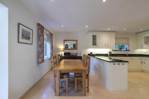 Hornbeam House Church Lane, Toddington, Cheltenham, GL54 5DQ