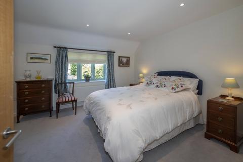 Hornbeam House Church Lane, Toddington, Cheltenham, GL54 5DQ