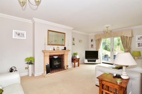 23 Johns Road, Meopham, Gravesend, DA13 0LP