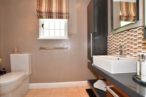 23 Johns Road, Meopham, Gravesend, DA13 0LP