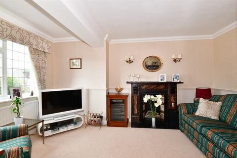23 Johns Road, Meopham, Gravesend, DA13 0LP