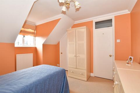 23 Johns Road, Meopham, Gravesend, DA13 0LP