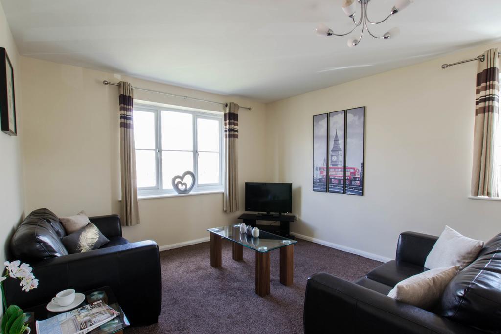 A freshly decorated, two bedroom, fully furnished