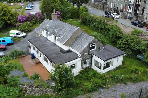 3 bedroom detached house for sale - Dyffryn Ardudwy LL44
