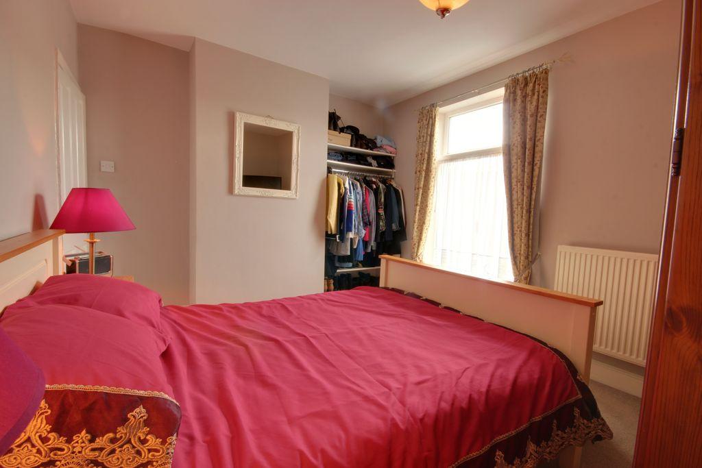 Bedroom 1 (Double)