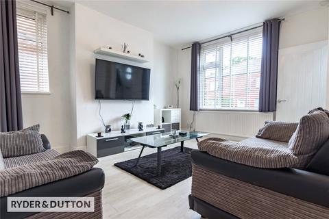3 bedroom end of terrace house for sale - Beech Avenue, Oldham, OL4