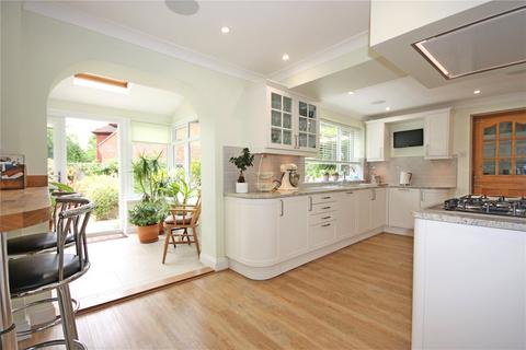 4 bedroom detached house for sale, Pembury Road, Warblington, Havant, Hampshire, PO9