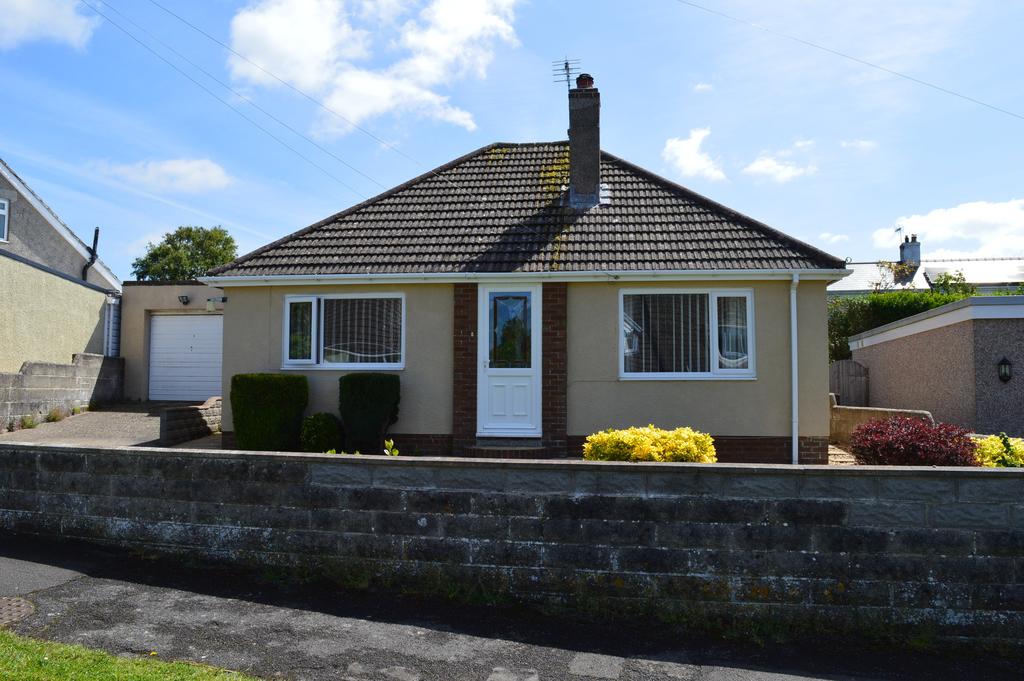 Highmeadow, Llantwit Major CF61 2 bed detached bungalow for sale £350,000