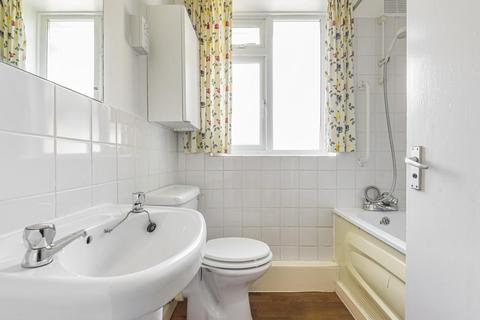 Flat 8, Oak Lodge Carson Road, London, SE21 8HS