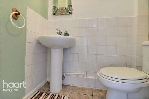 48 Cheapside East, Rayleigh, SS6 9JU