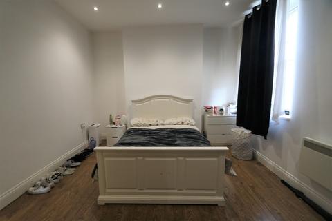 1 bedroom flat to rent - Castle  Lane, Castle, Bedford, MK40