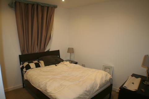 1 bedroom apartment to rent, City Road, London, EC1V