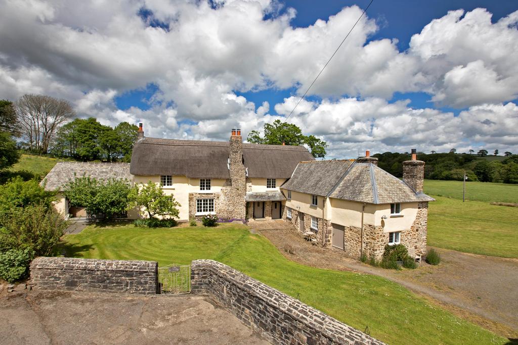 South Molton, Devon, EX36 4 bed detached house £1,250,000
