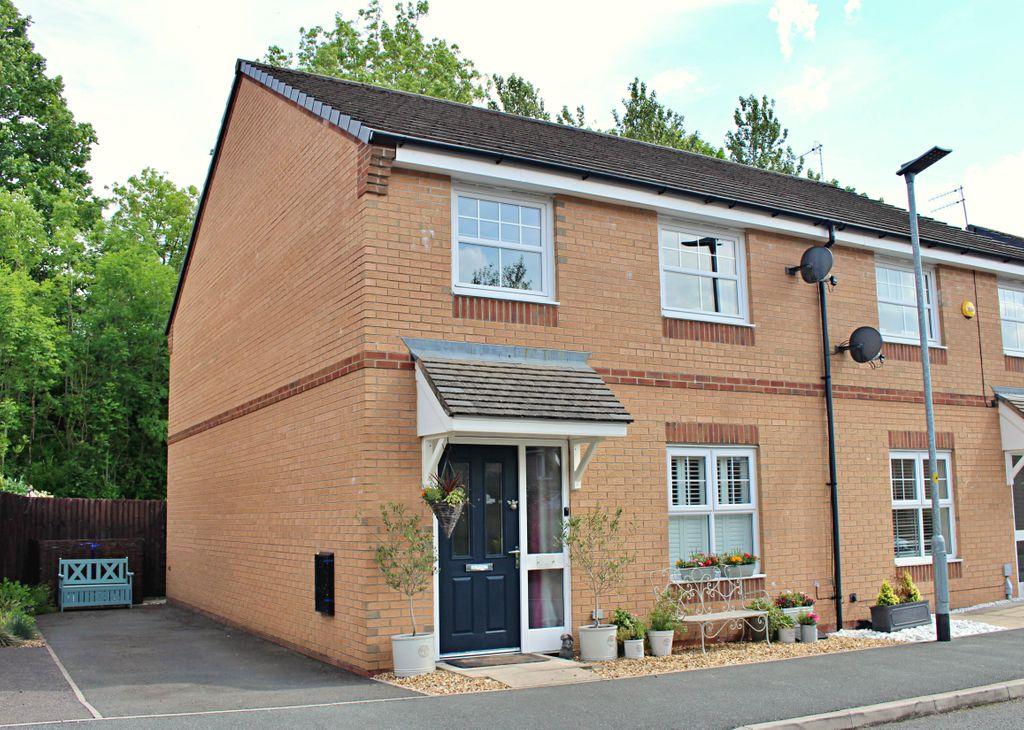 Cotton Way, Helmshore BB4 4QS 4 bed semidetached house £320,000