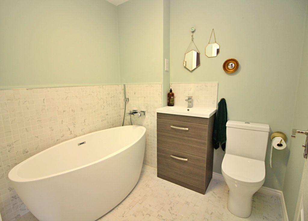 Family Bathroom With New Suite