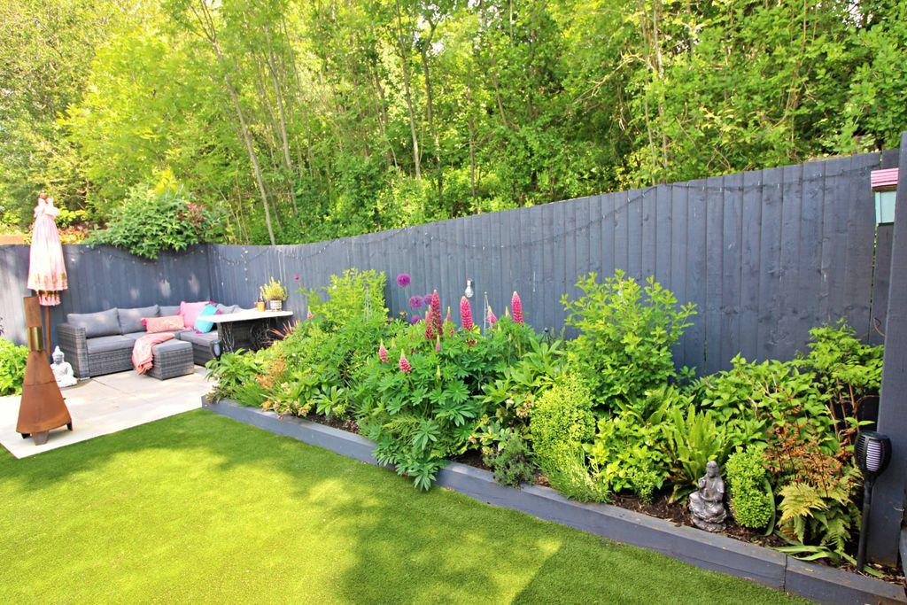 Rear Patio &amp; Garden