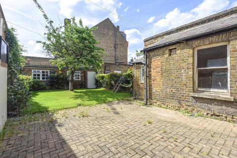 63 Goldsmith Avenue, London, W3 6HR