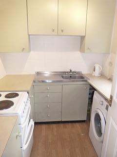 1 bedroom flat to rent, Tewit Well Road, Harrogate, HG2