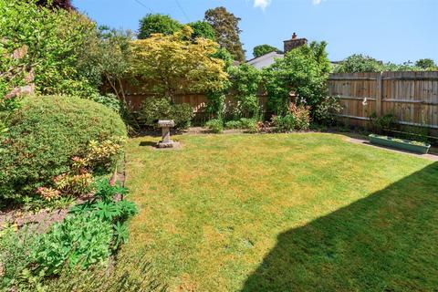 57 Heathfield Park, Midhurst, GU29 9HL