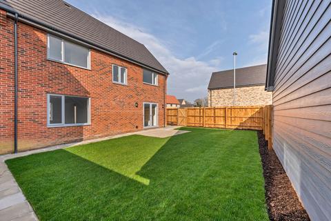 3 bedroom detached house for sale - Stackyard Green, Green Road, Woolpit, IP30