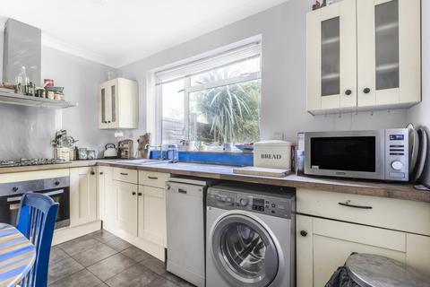 105 Holburne Road, London, SE3 8HH