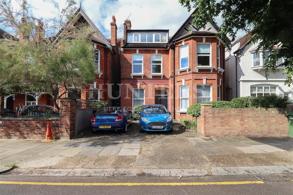 St. Gabriels Road, London, NW2 2 bed flat £675,000