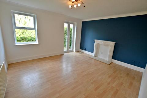 2 bedroom ground floor flat to rent, Commercial Road, Poole, Dorset, BH14