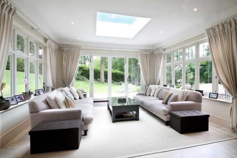 Hambledon House Four Winds, Bourne End, SL8 5FW