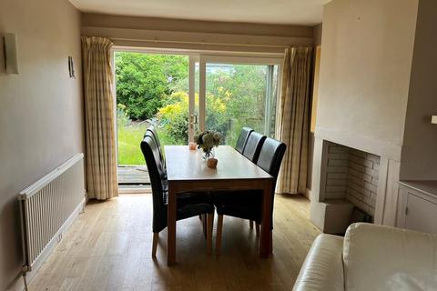 16 Bradford Close, Bromley, BR2 8NR